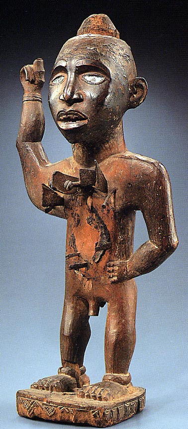 Statuette Nkisi Nkondi de la Rép. Dém.Congo