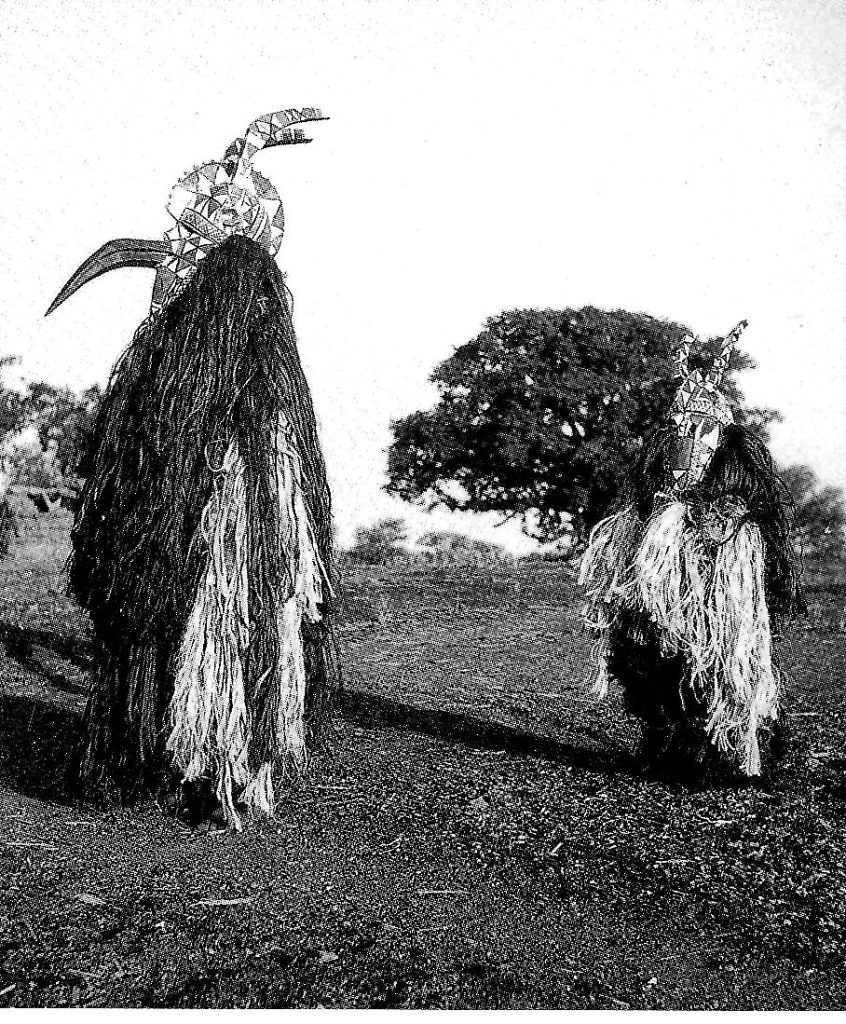 Masque sekele Kuma et kumanõ (Bobo – Burkina Faso)