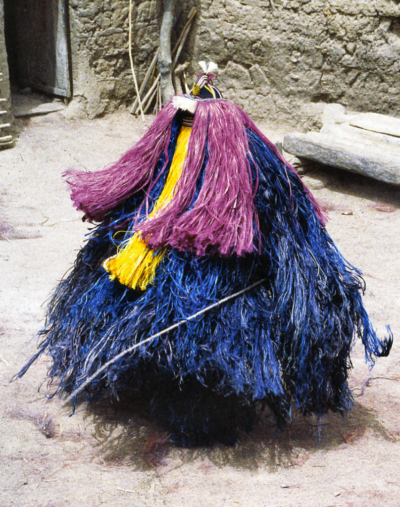 Masque Kelegu – laña (femme dyula) (Bobo – Burkina Faso)