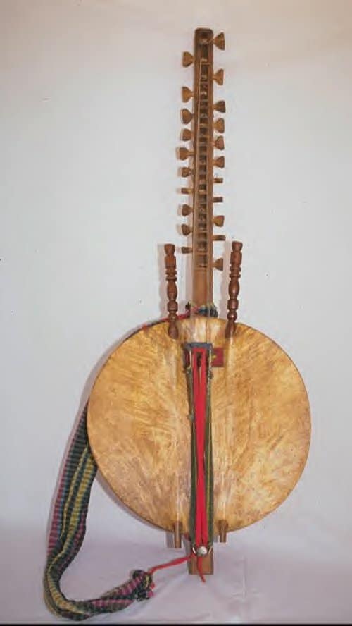 La Kora (harpe-luth)