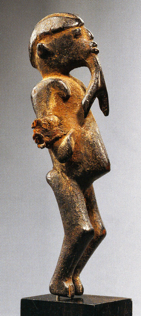 Statuette Lobi Charme taàri