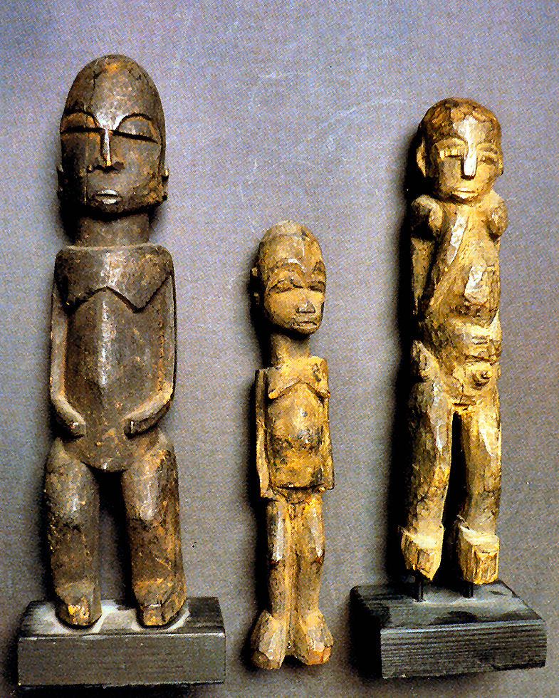 Statuettes bateba