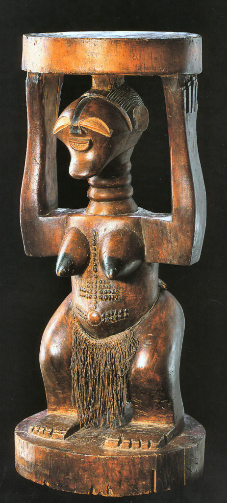 Tabouret à caryatide luhuna. Rép. dém. du Congo du 20e