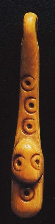 Figurine phallique stylisée