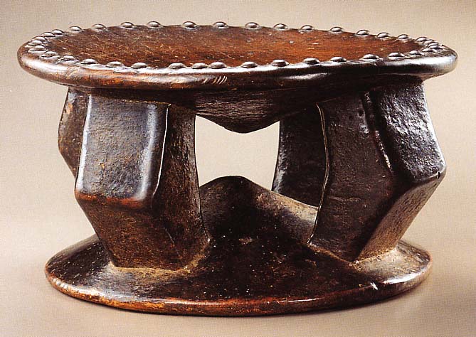 Tabouret (kisumbi)