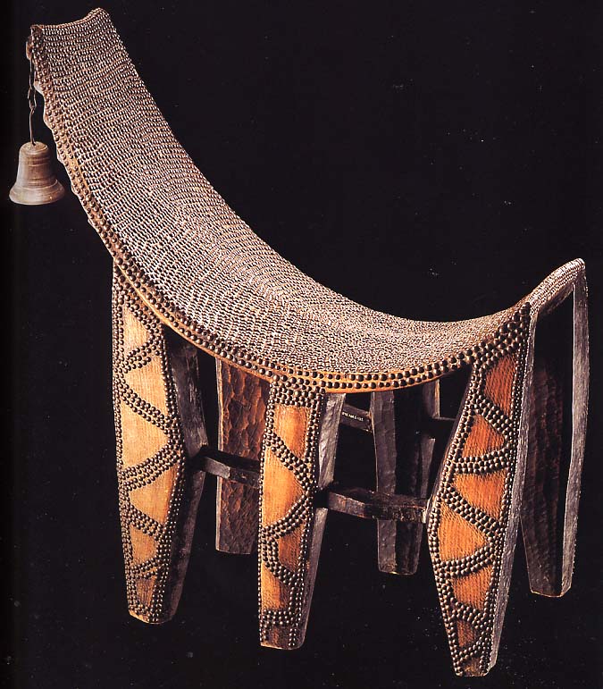 Chaise à six pieds