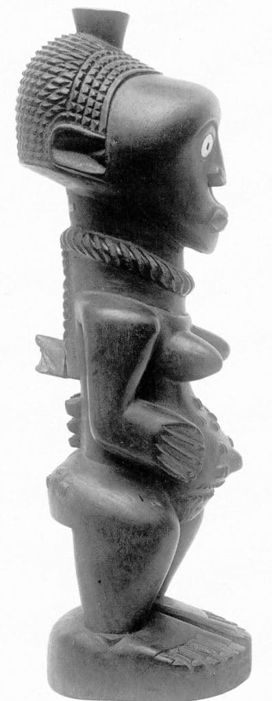 Statuette féminine