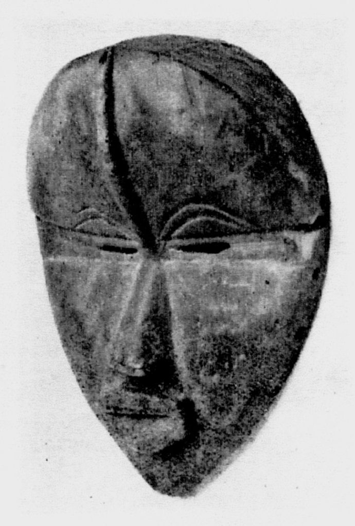 Masque à figure de femme