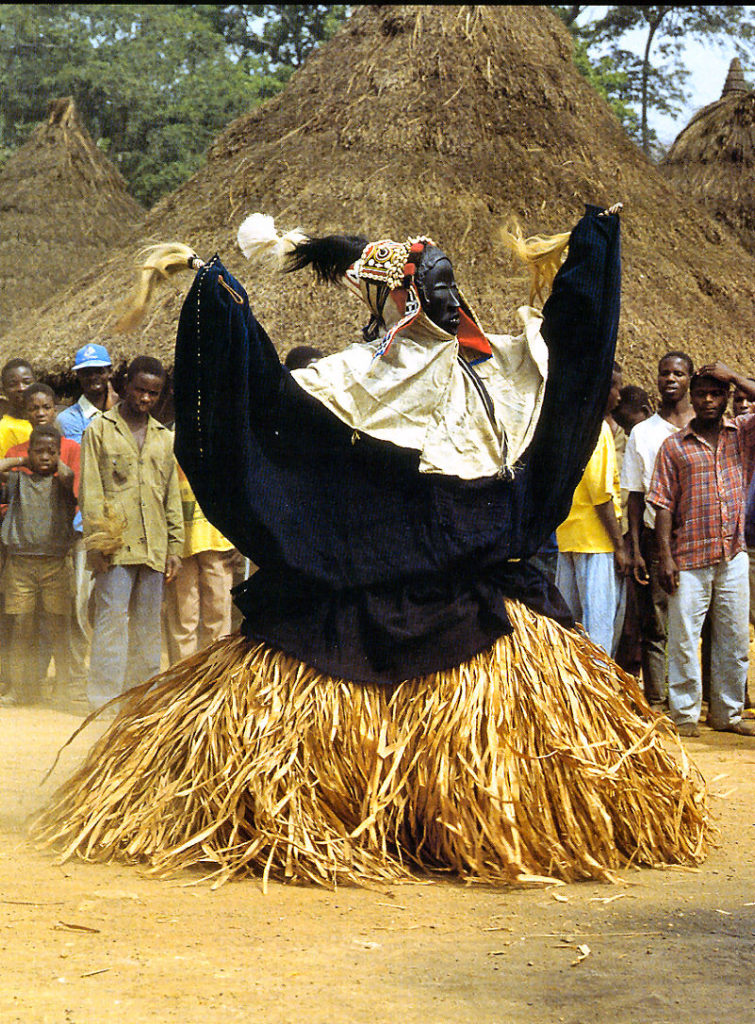 Danseurs masqués