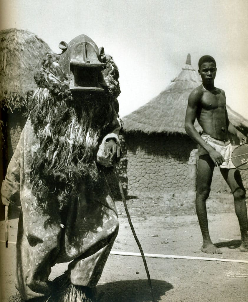 Sortie Masque heaume korobla ou gbodiugu  (Sénoufo – Côte d’Ivoire)