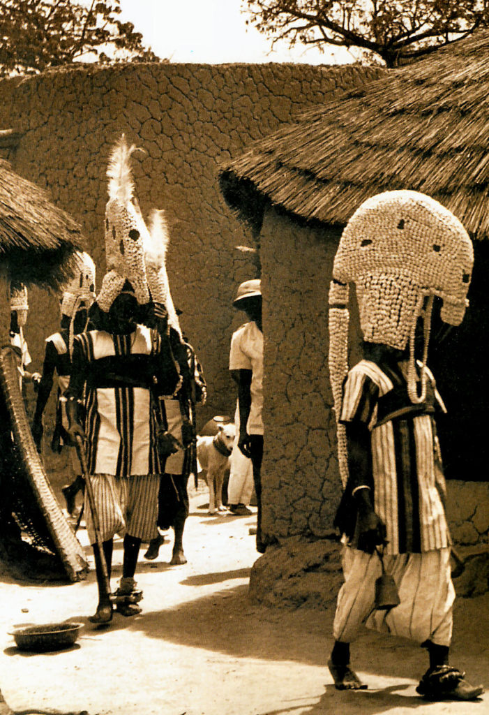 Procession des Nayogo (Sénoufo – Côte d’Ivoire)