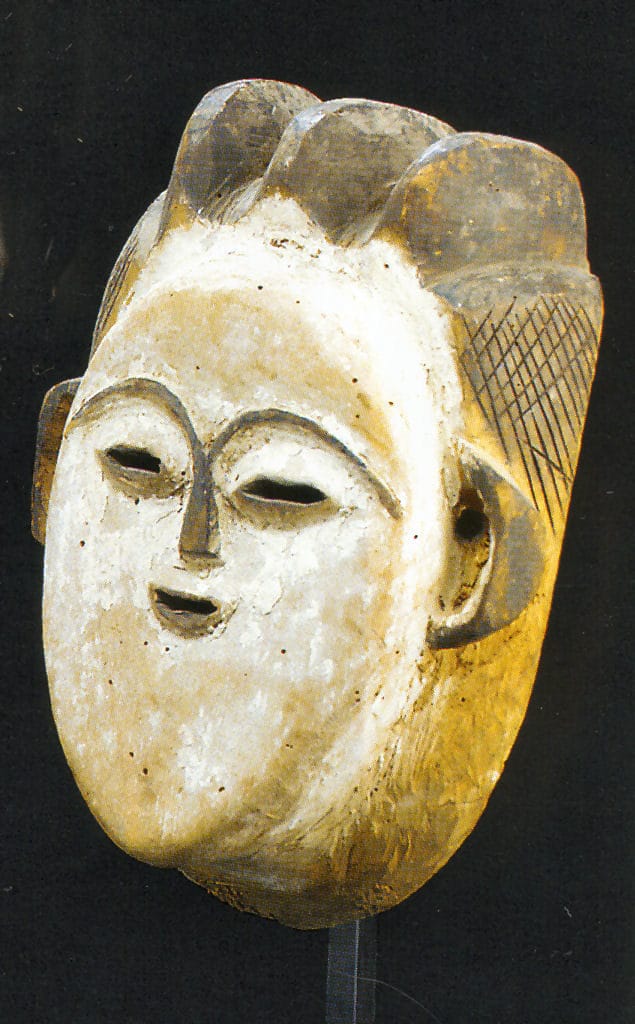 Masque Blanc Muyuka, Tsogho-Sango