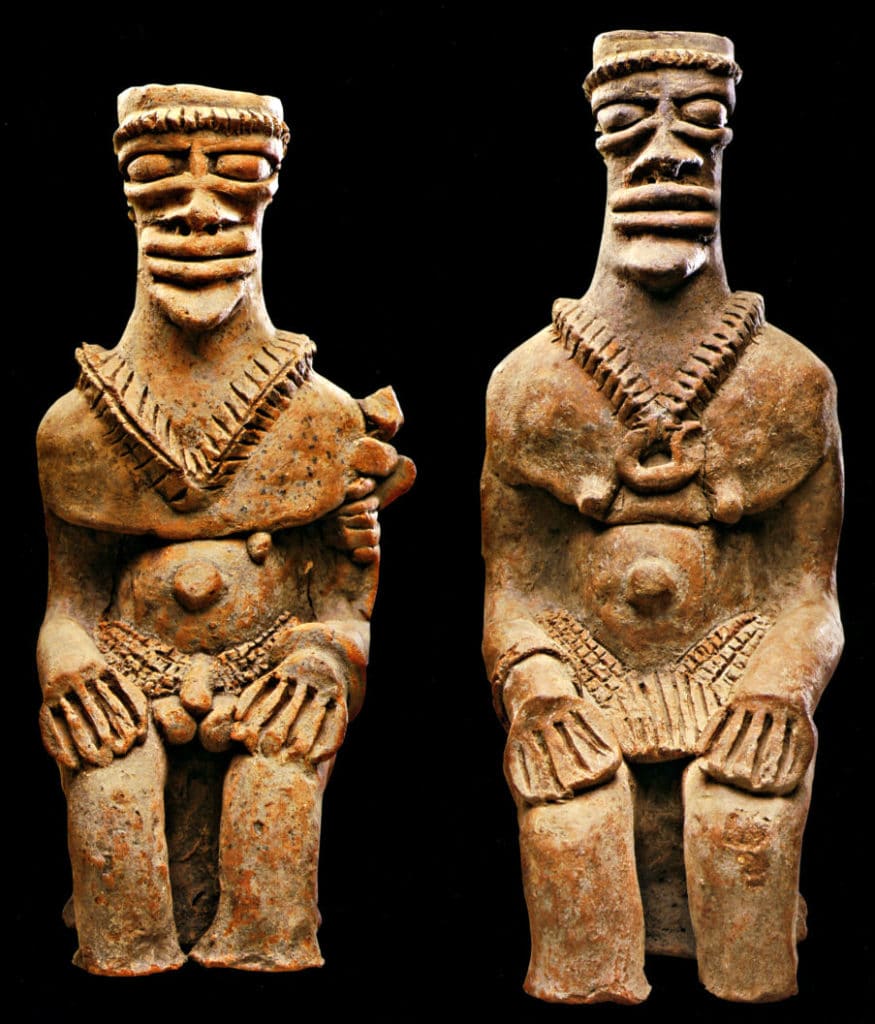 Couple de figures masculine et féminine. Nord du Ghana