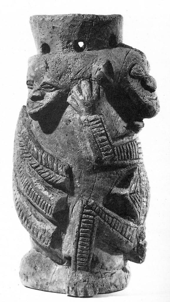 Statuette Kissi (Pomdo), Colonne évidée