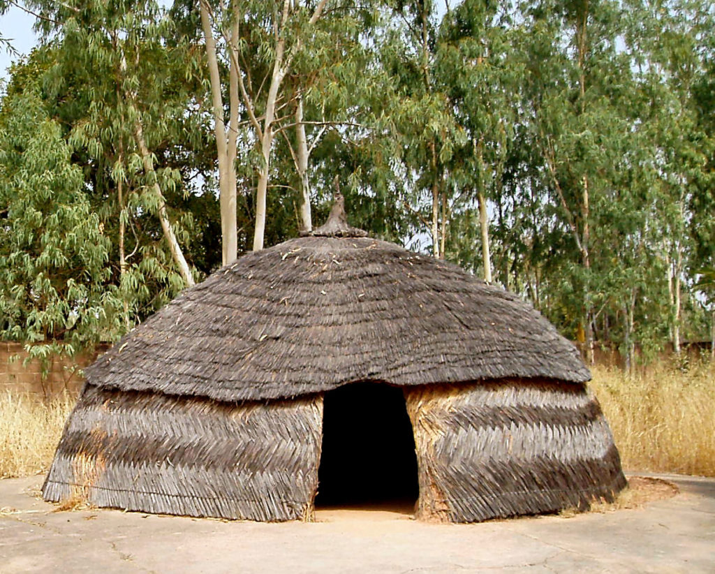 Case peul Fulbé (Niger – Burkina faso)