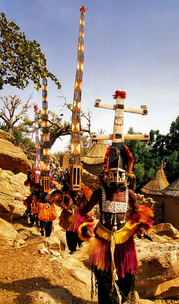 Sortie des masques (Dogon – Mali)