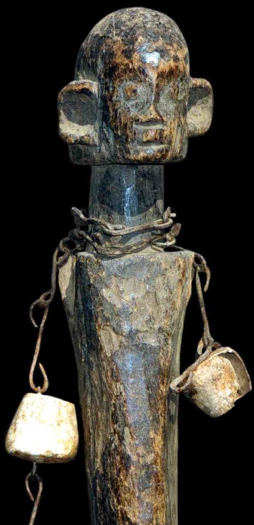 Statue d’ancêtre Dogon du 17ème / 19ème siècle.