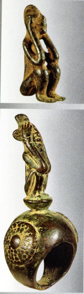 Figurine anthropomorphe – bagues