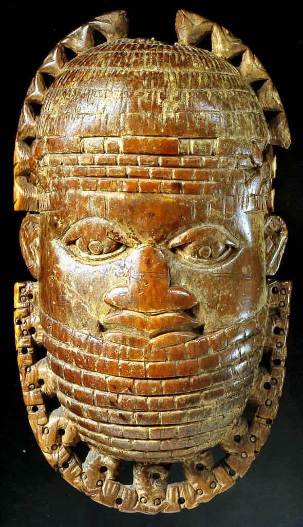 Masque pendentif à tête d’Oba ou d’Iyoba, XVIIIe siècle (?)