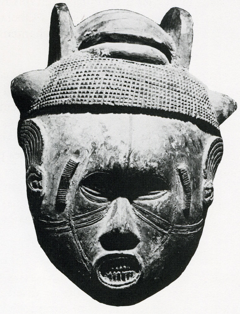 Masque Idoma