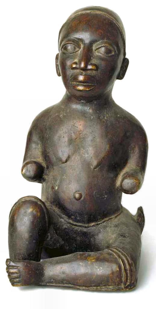 Sitzende Figur.  Ife-Tada-Stil, Nigeria. Um 1300.