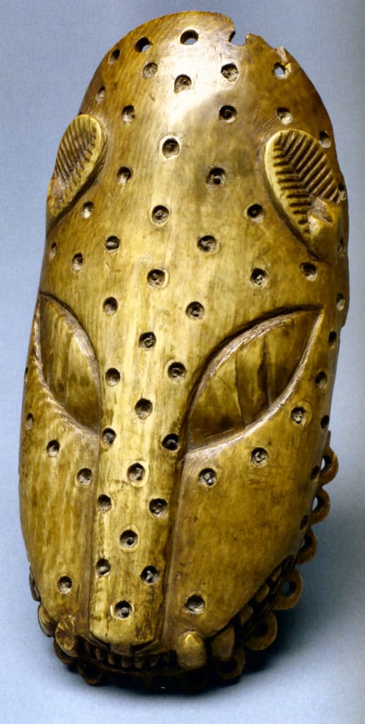 Masque pendentif à tête de léopard, XVIIe-XVIIIe siècle