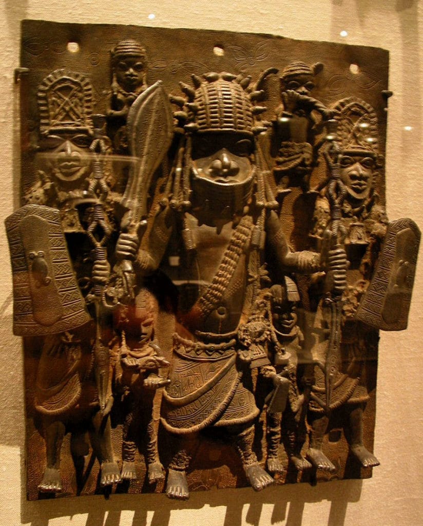 Plaque de bronze : Warrior Chief, Warriors and Attendants, 16th–17th century