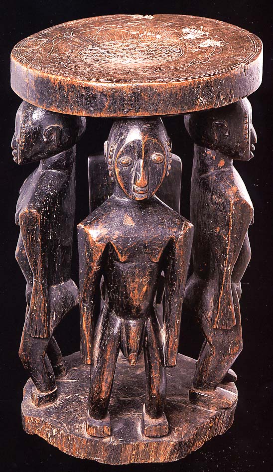 Tabouret circulaire à caryatides kujiera, kajira, ayakapa akpenga