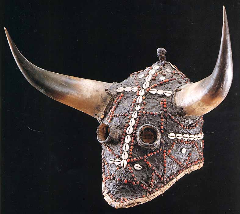 Masque casque Ejumba (Diola – Sénégal)